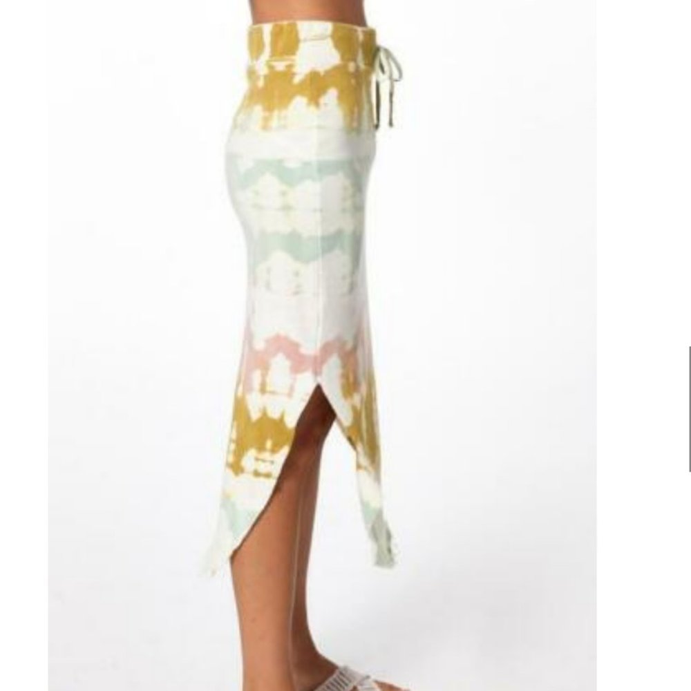 YFB Gigi Midi Skirt Drawstring Tie Dye Pale Yellow - Picture 3 of 4